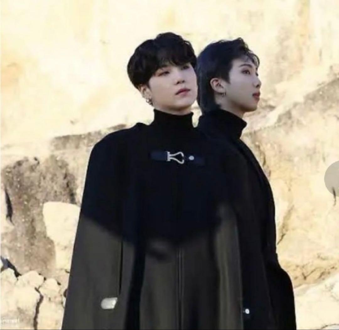 【くまさん専用】美品ZARAバックル付きポンチョコートBTS SUGAユンギ着用