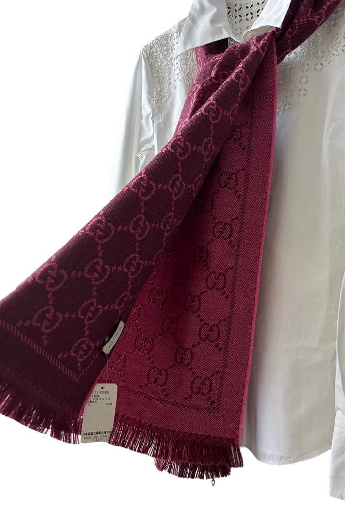 GUCCI ストール ロゴ マフラー ショール