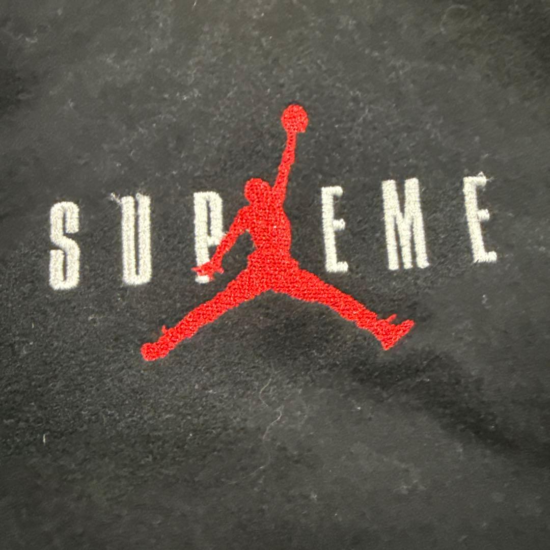 M 激レアSupreme Air Jordan スタジャン ジャケット
