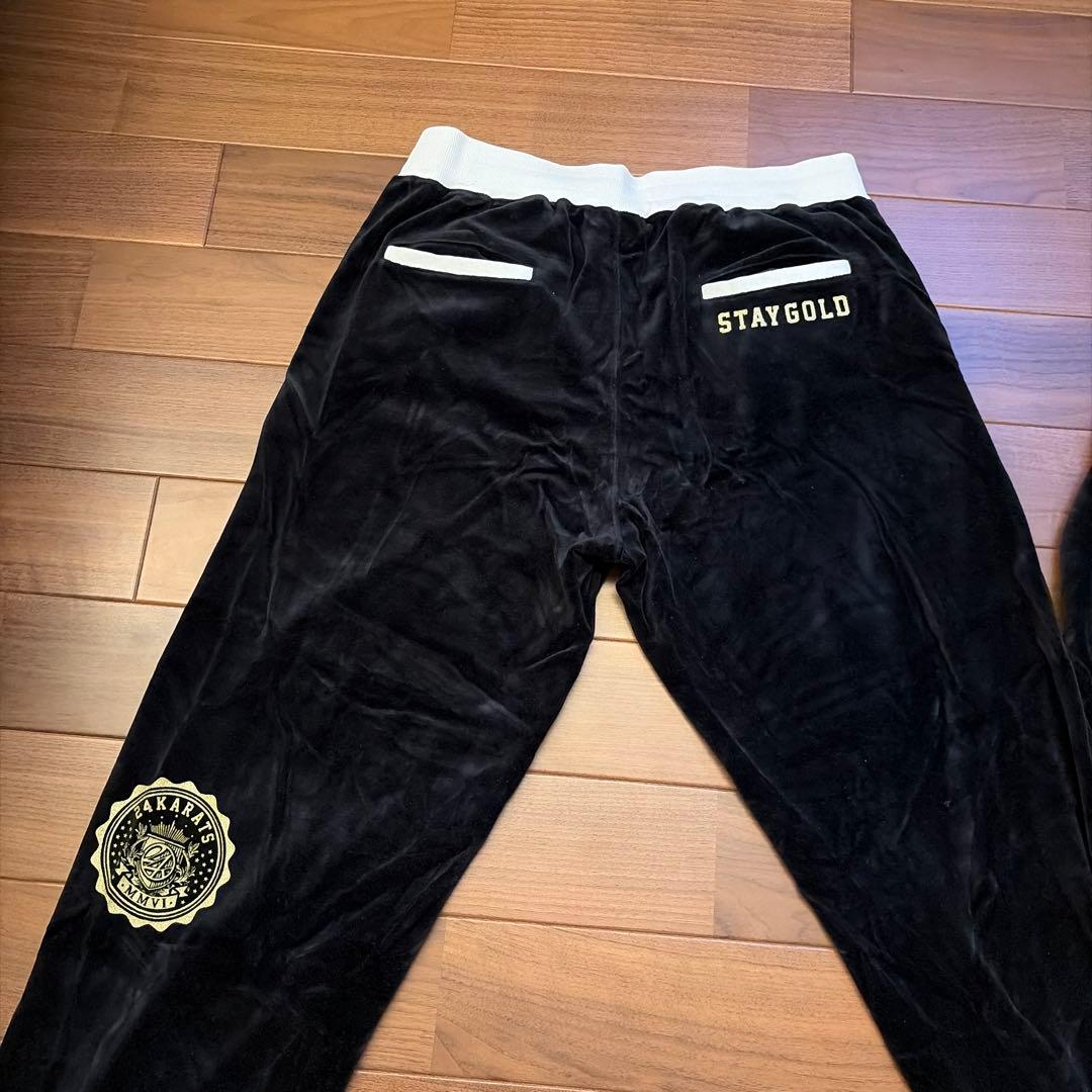 24KARATS ベルベット フード付きジャージ　ショートパンツ２枚
