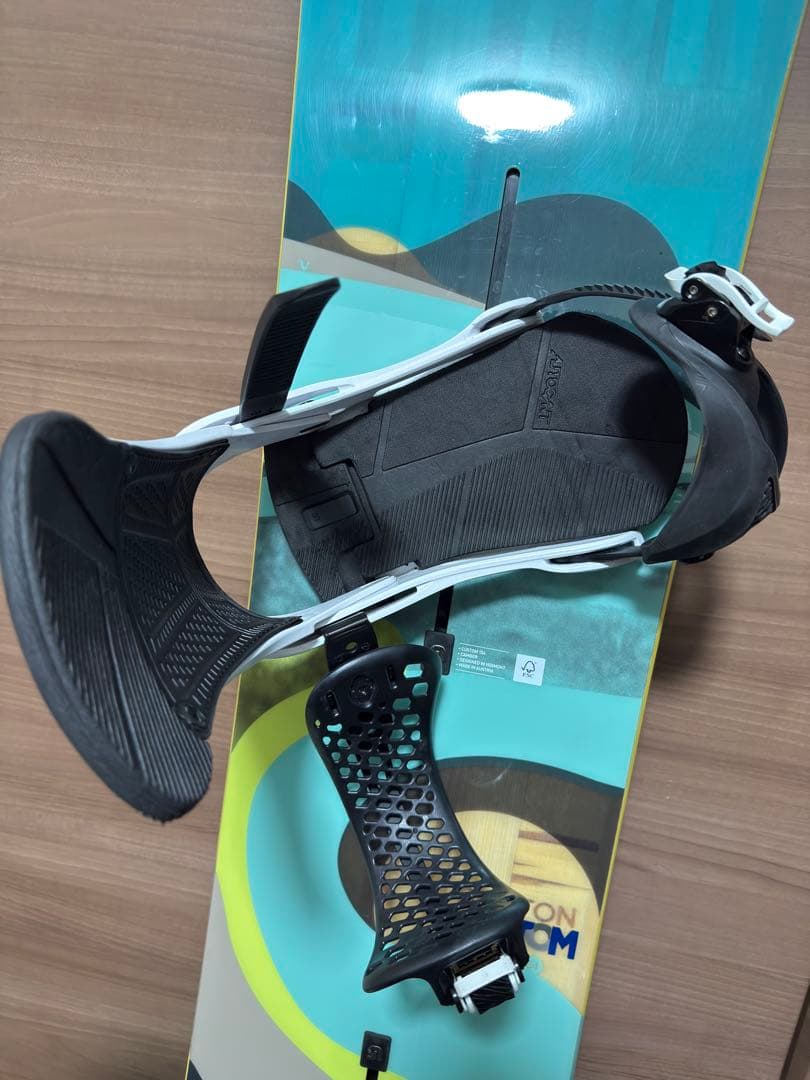 りょうBURTON CUSTOM 154× Burton Malavita