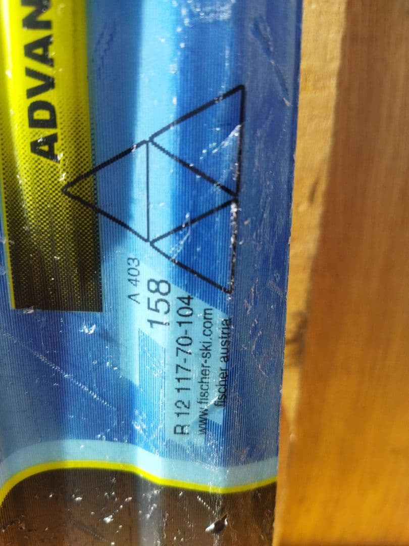 ヒロ　フィッシャー　Fischer AMC CHASSIS 700 スキー