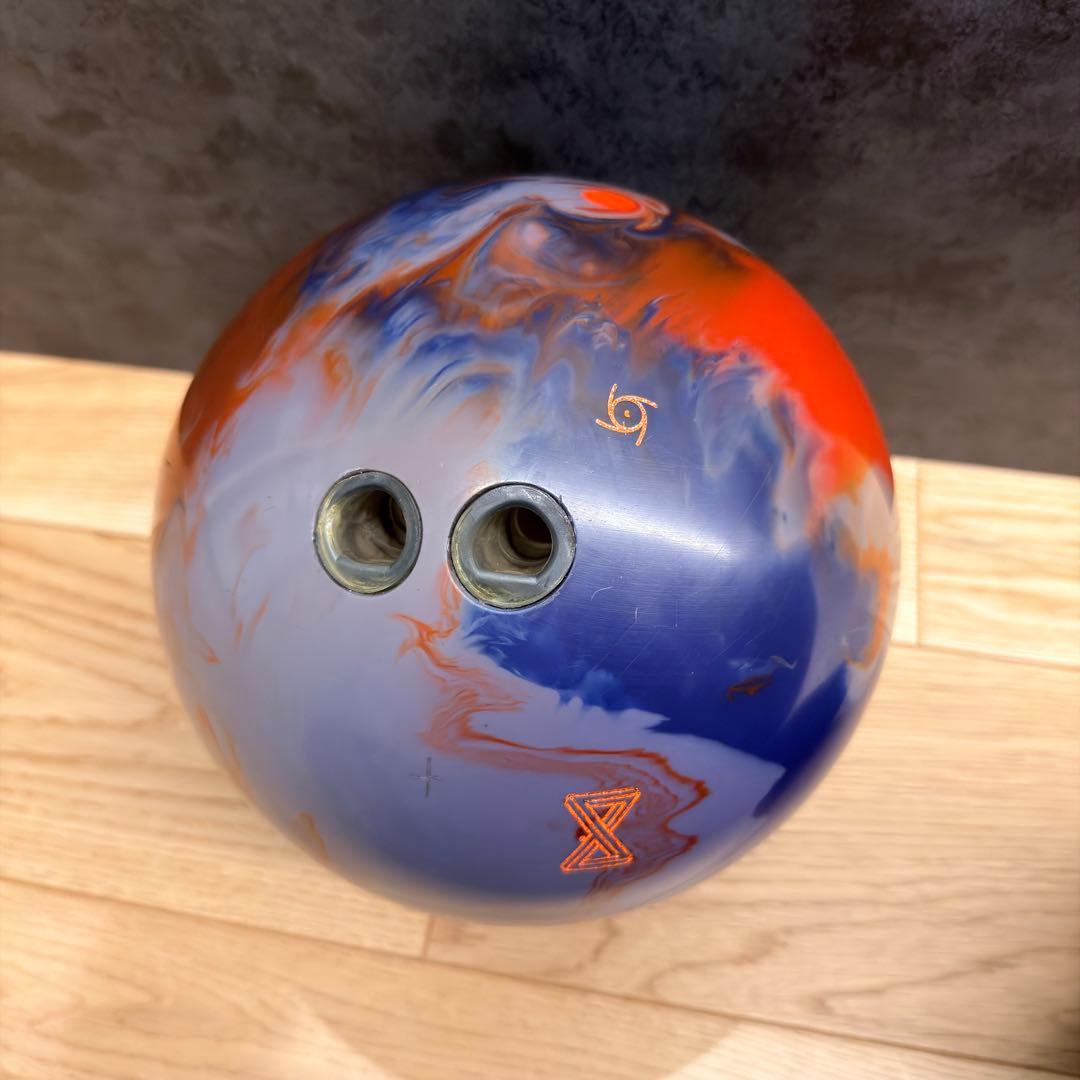 ABSOLUTE POWER ボウリングボール　アブソリュートパワー