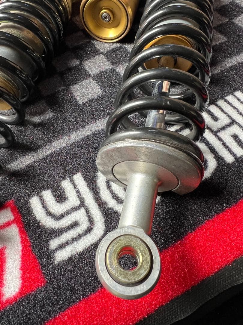 GS400E GSX400E オーリンズ リアサスペンション