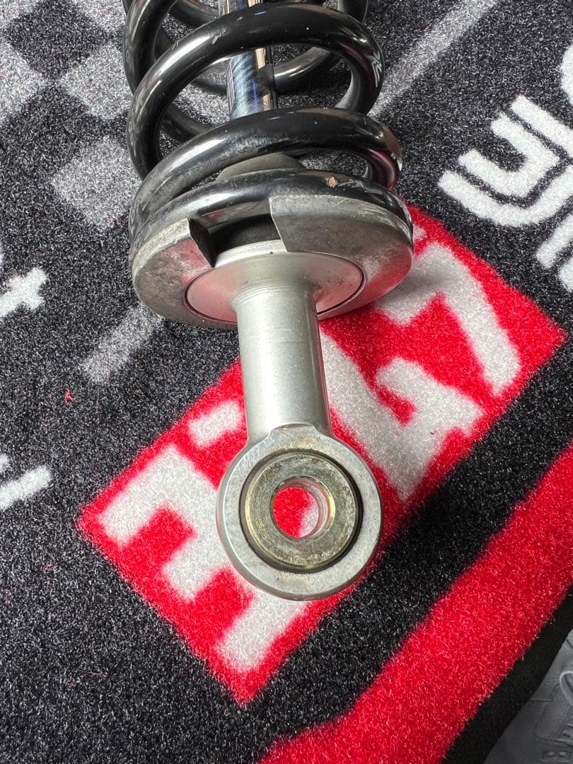 GS400E GSX400E オーリンズ リアサスペンション