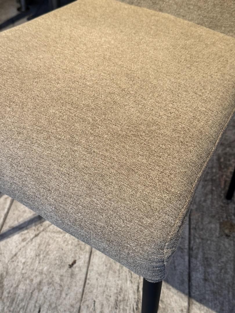 モデル展示 未使用品 ダイニングチェア２脚セット サンドベージュ布地CHERRY