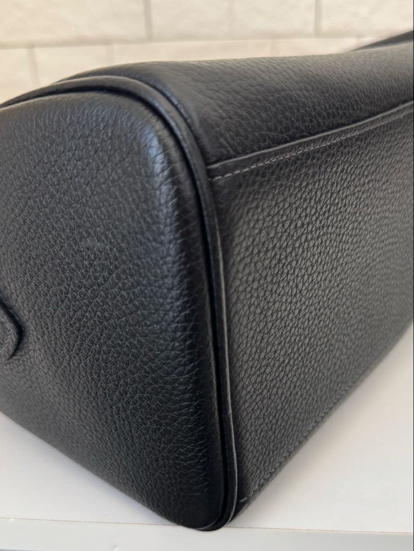 a*y様 中古美品　COACH コーチ　ローアンサッチェル　CV962