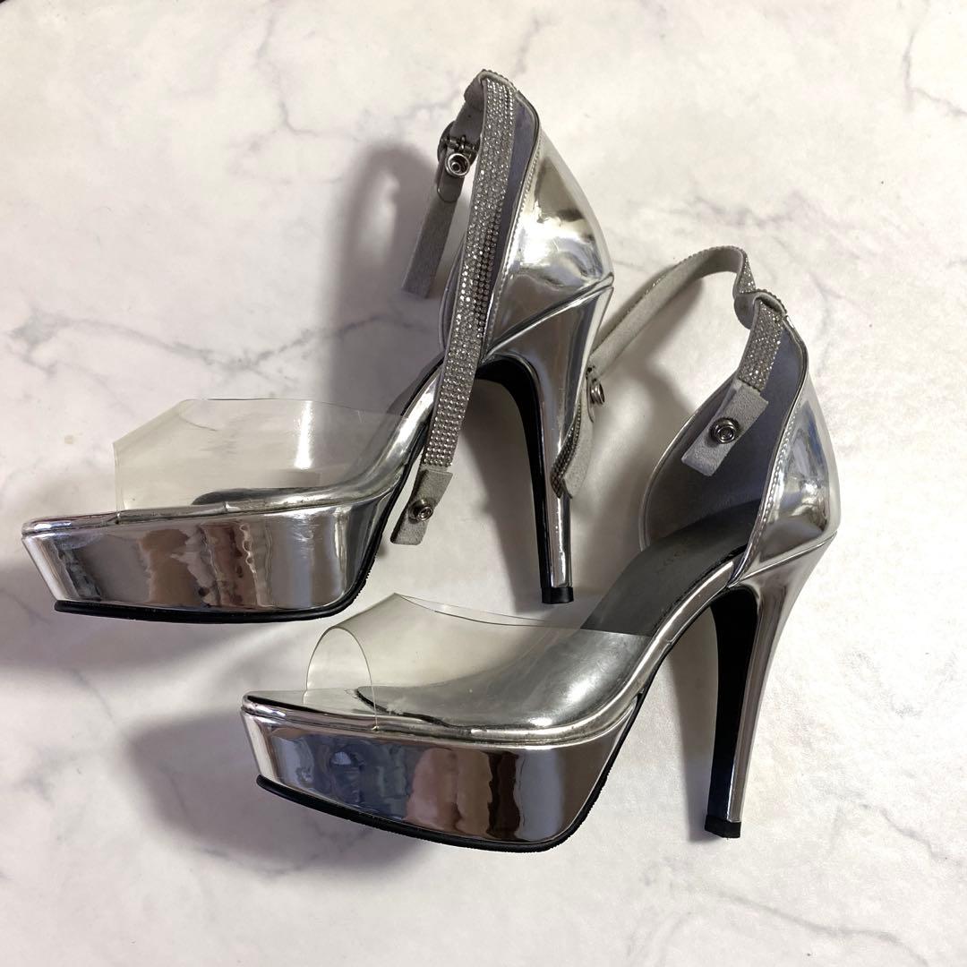 【美品正規品】ベストボディジャパン公式ヒールシルバー