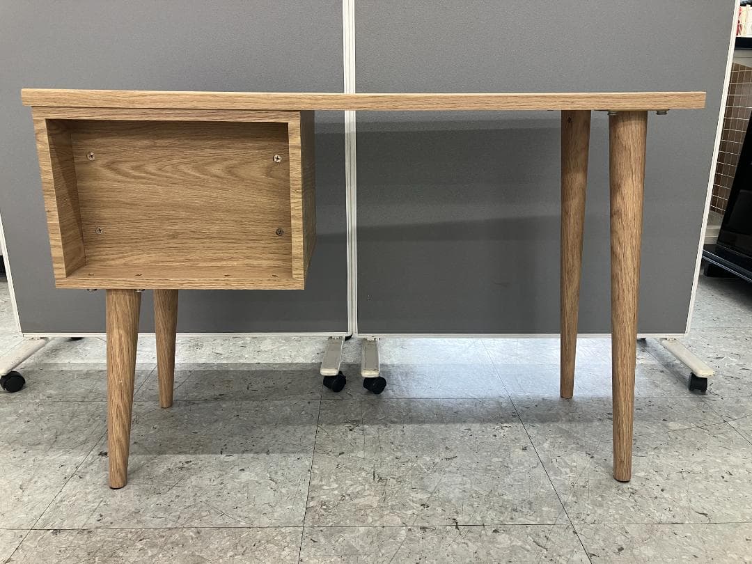 ニトリ デスク ブラウン