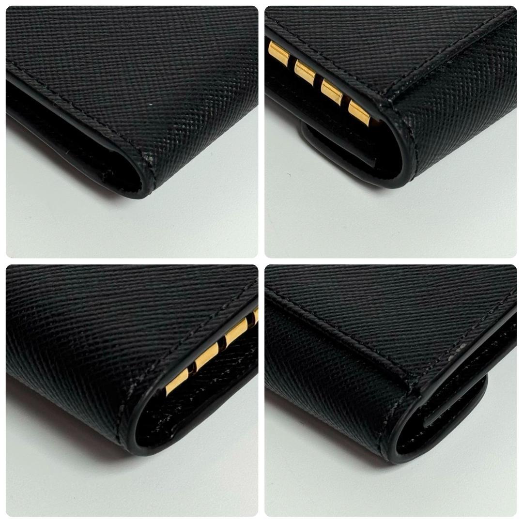 MARNI　マルニ　レザー　キーケース　ブラック　ゴールド　カードケース　財布