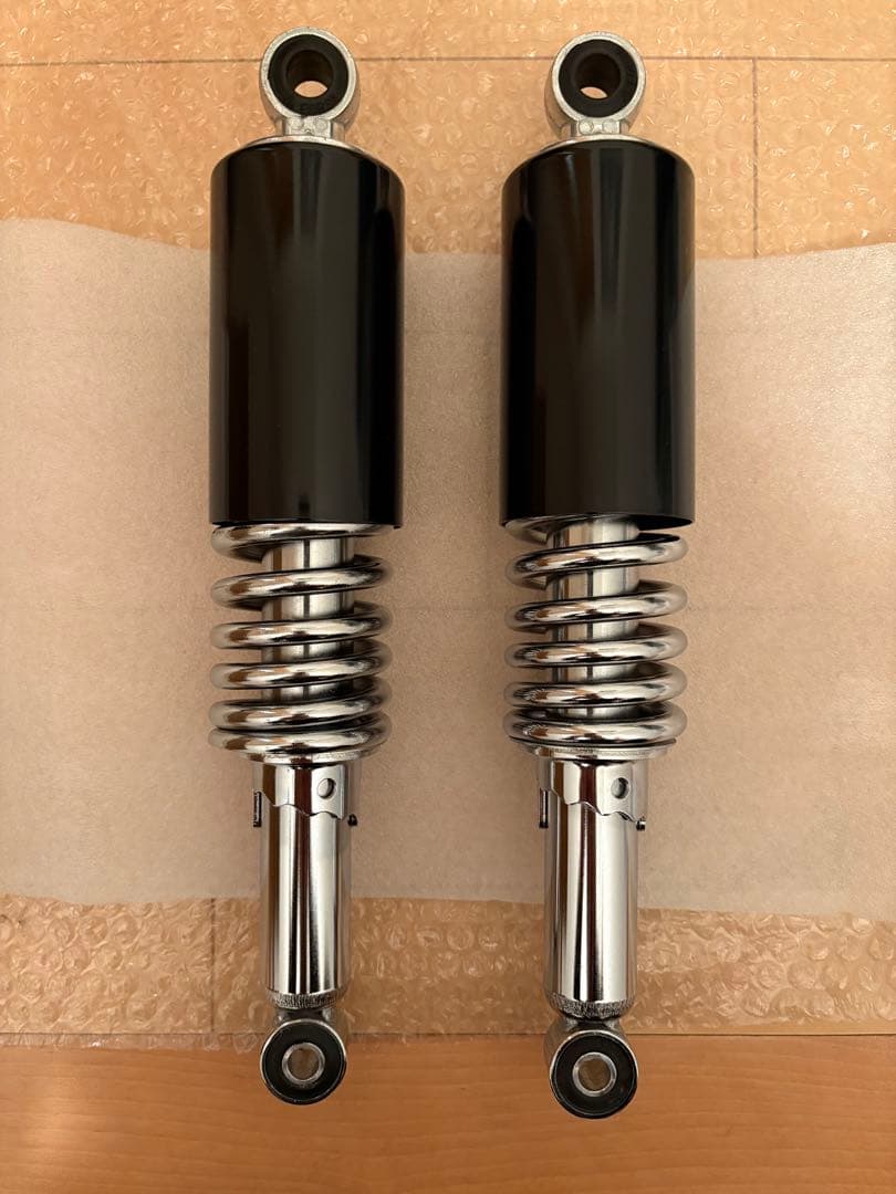 2%erハーフカバークラシカルリアショック　 W400/W650/W800用