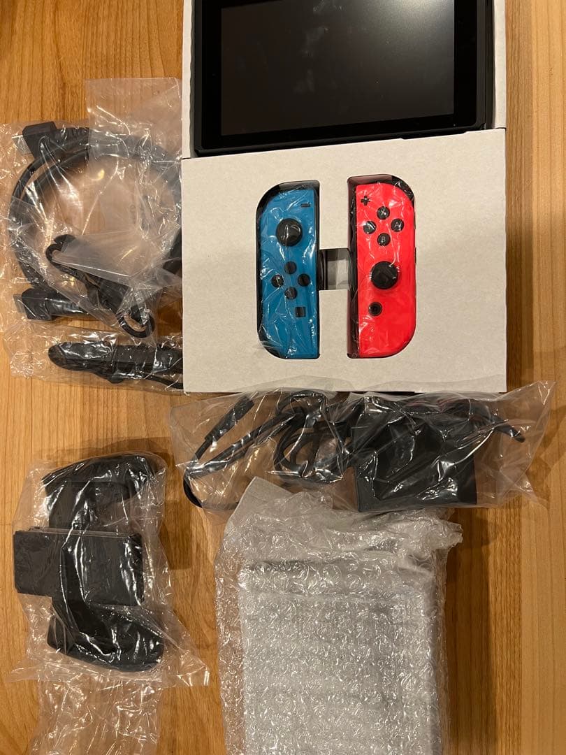 Nintendo Switch ネオンオレンジ/ブルー　マリオカート付き