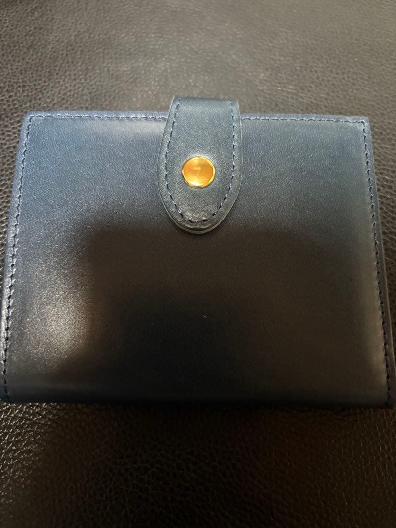 最終値下げkaoyorinakami leather wallet 財布 ブルー