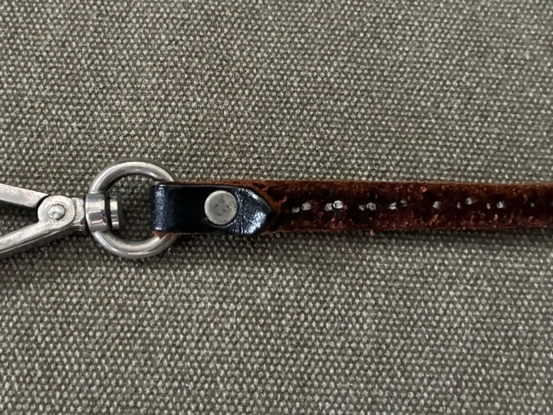 【HTC】①スタッズ レザーウォレットコード ブラック