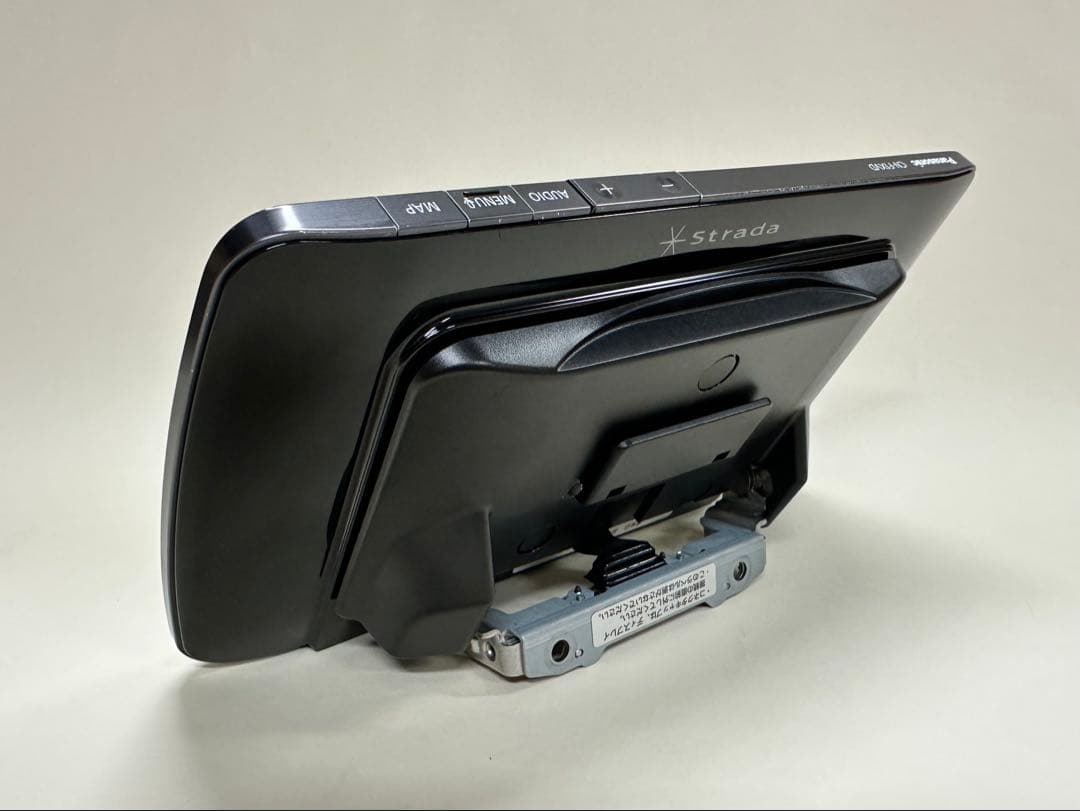 Panasonic strada CN-F1XVD カーナビ 【モニター部のみ】