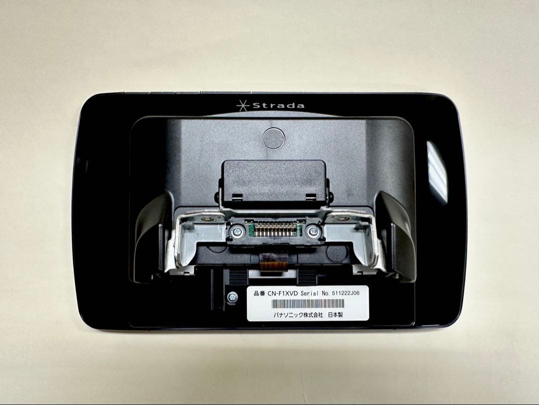 Panasonic strada CN-F1XVD カーナビ 【モニター部のみ】