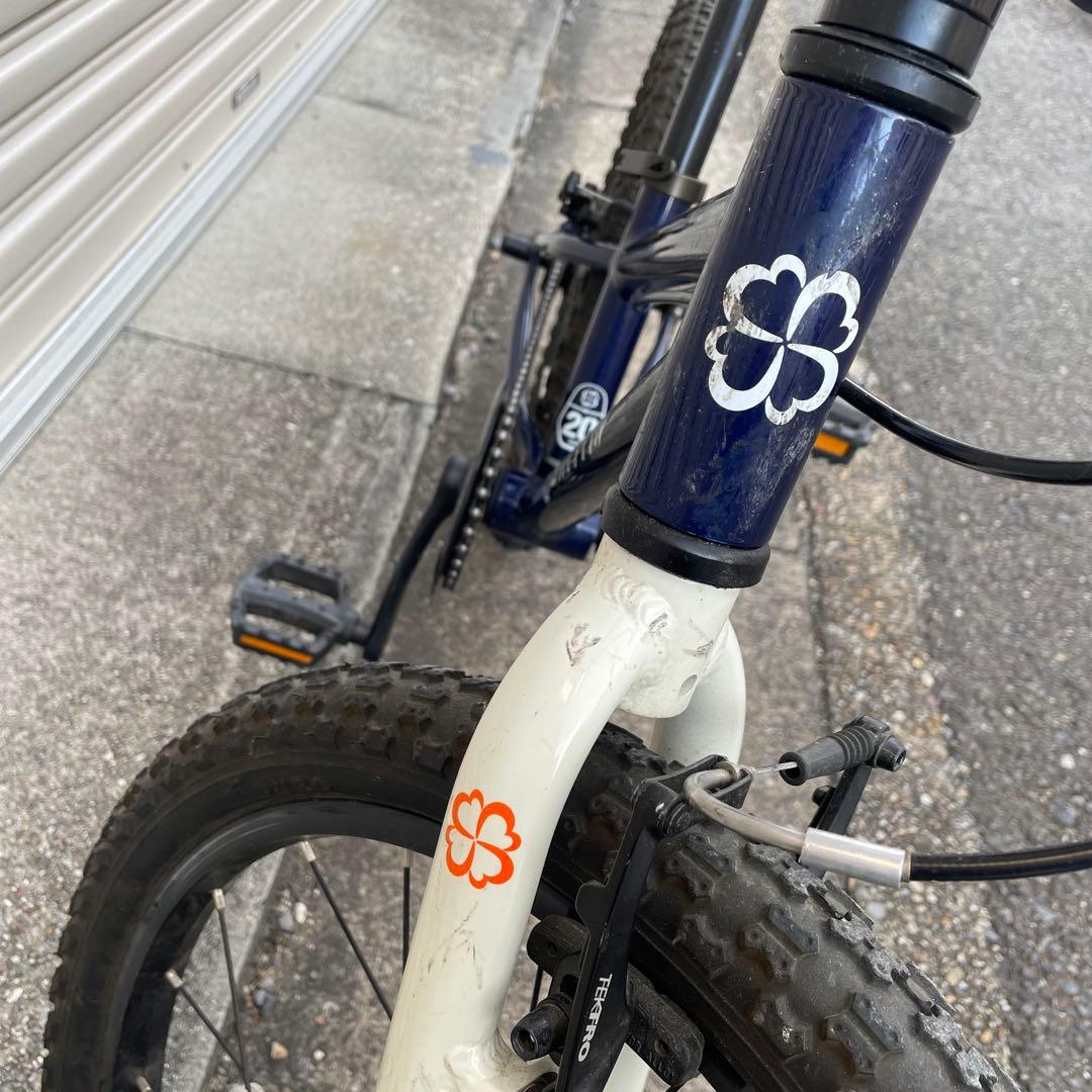 ヨツバサイクル　20インチ 自転車 キャプテンネイビー