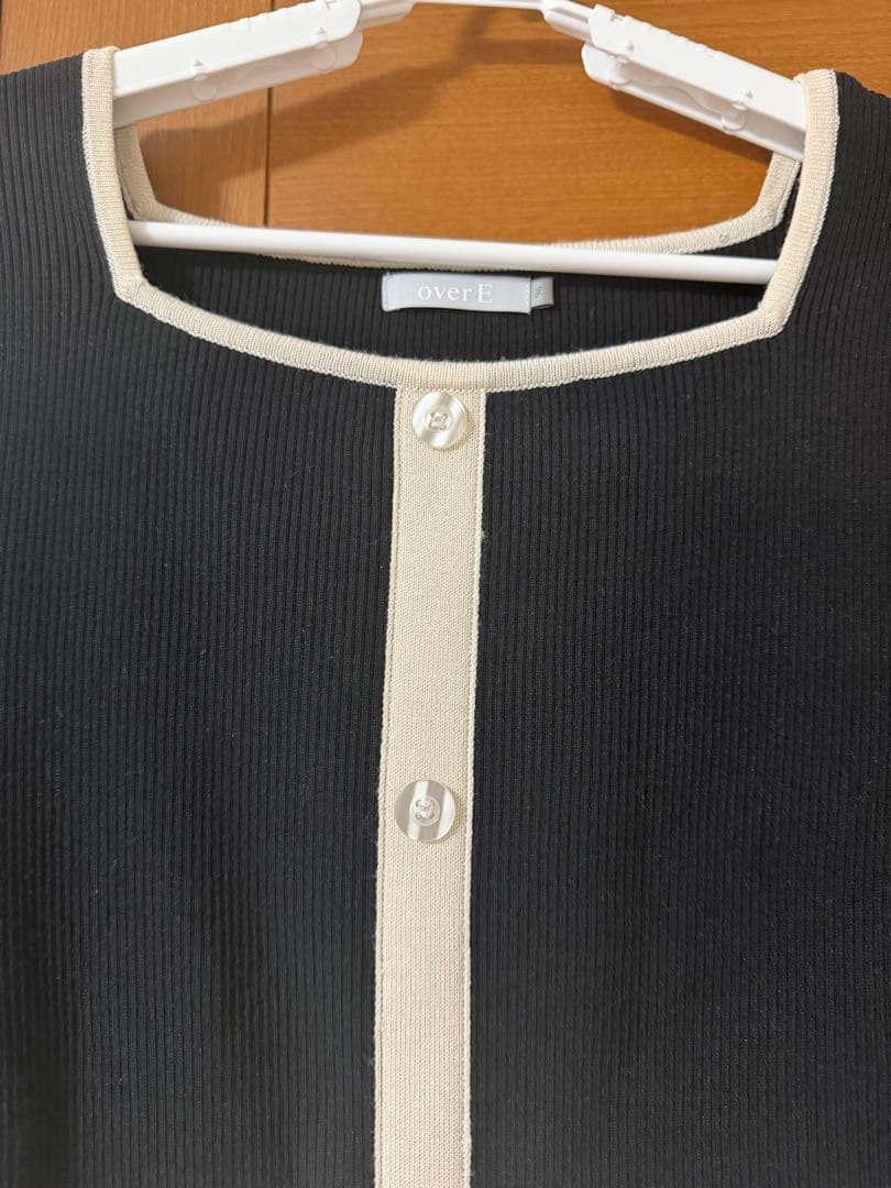 タイト風フロントボタンリブニットワンピース