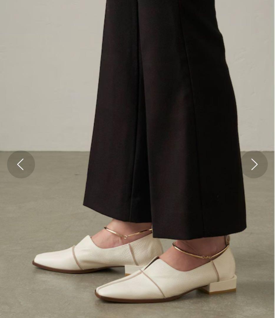 Le Talon GRISE レザーフラットシューズ