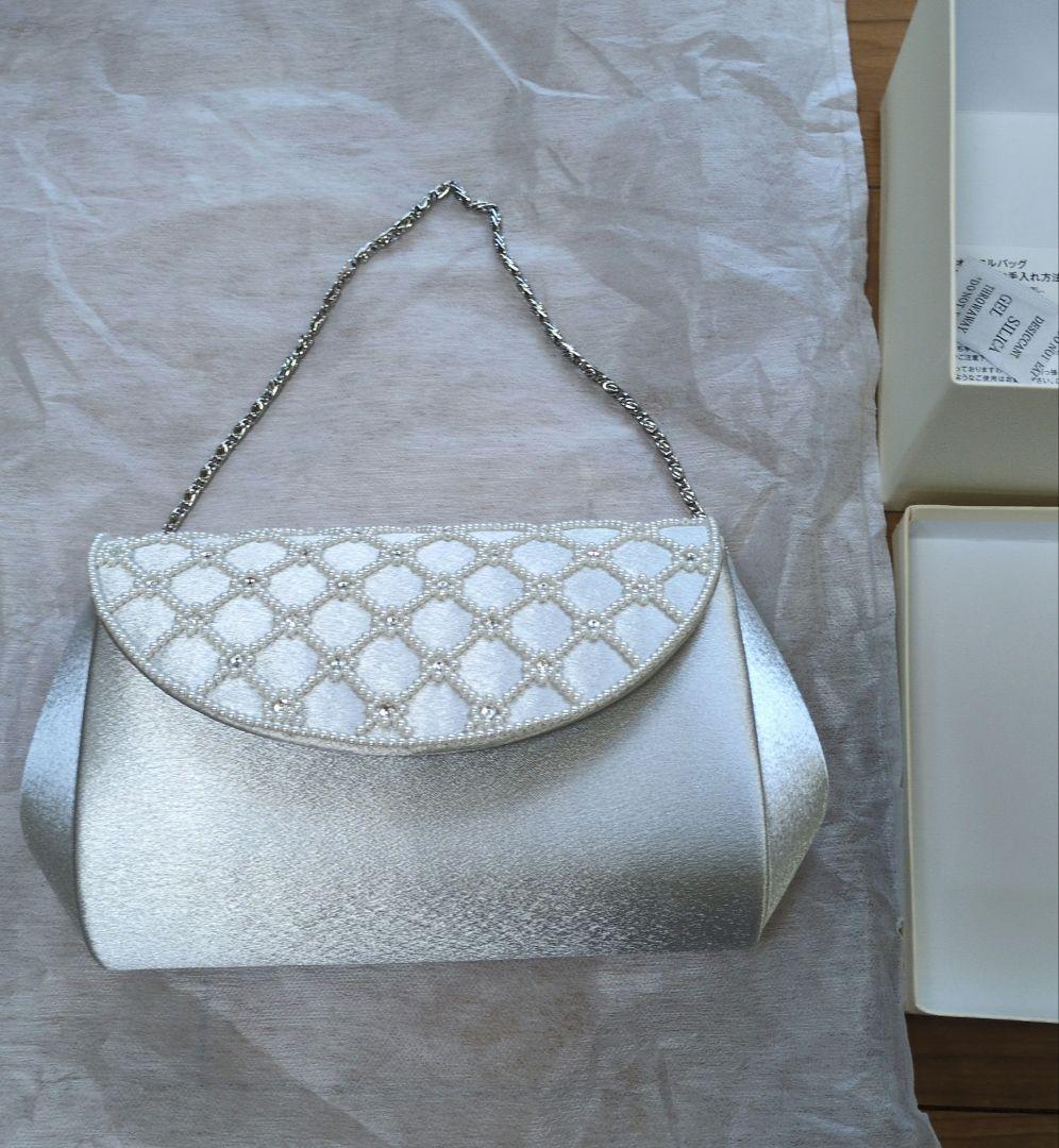 ビーズ刺繍パーティーバッグ　 form forma （東京ソワール）現行品