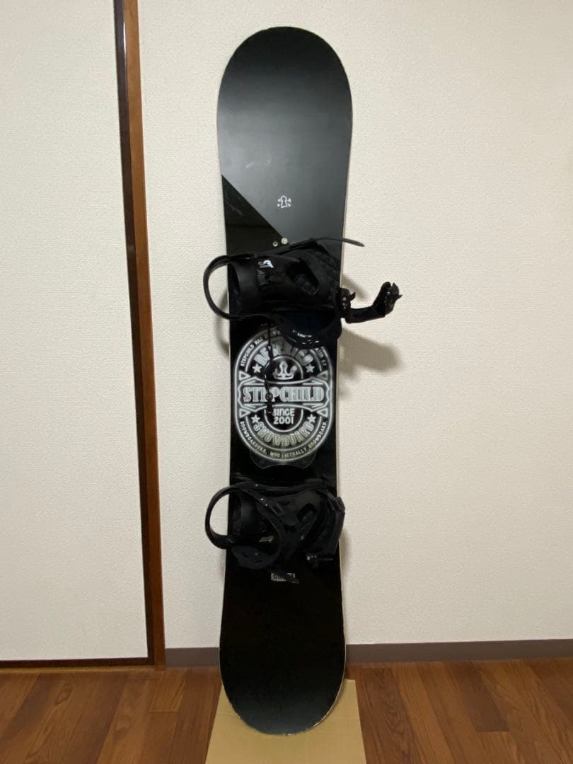 2点セットケース付 STEPCHILD スノーボード149cm ブラック/グレー