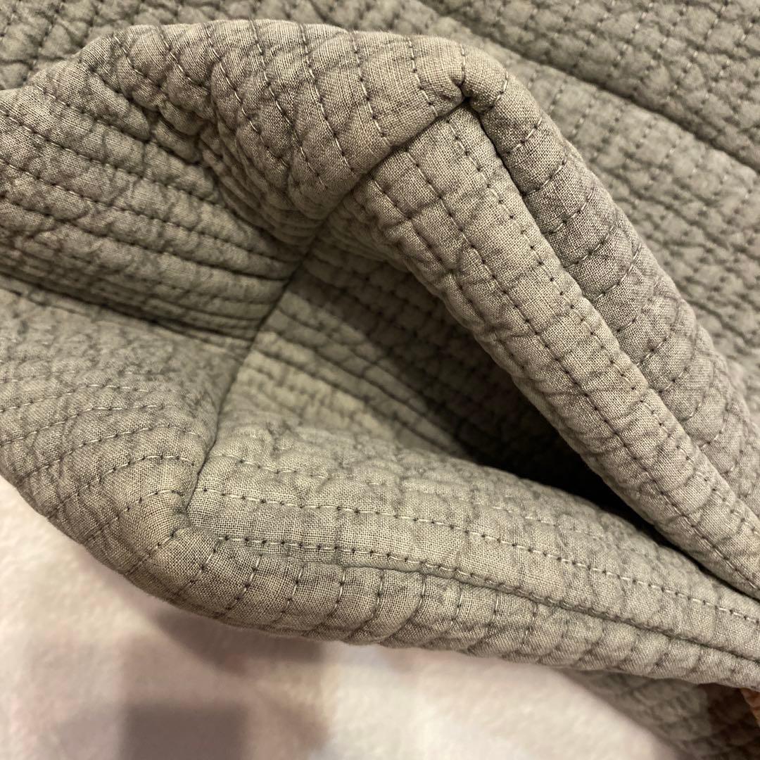 ピオヌンナル　ガーデン　ライトグレー