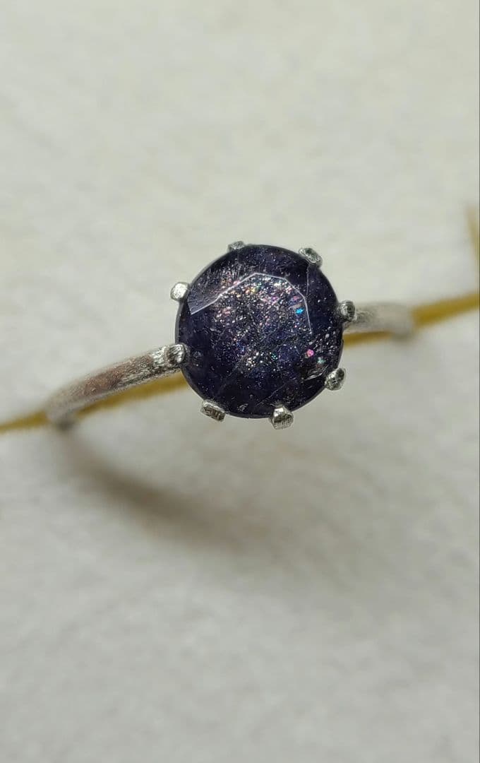 ツキボシ★非加熱アイオライトサンストーン★リング、ペンダントオーダー