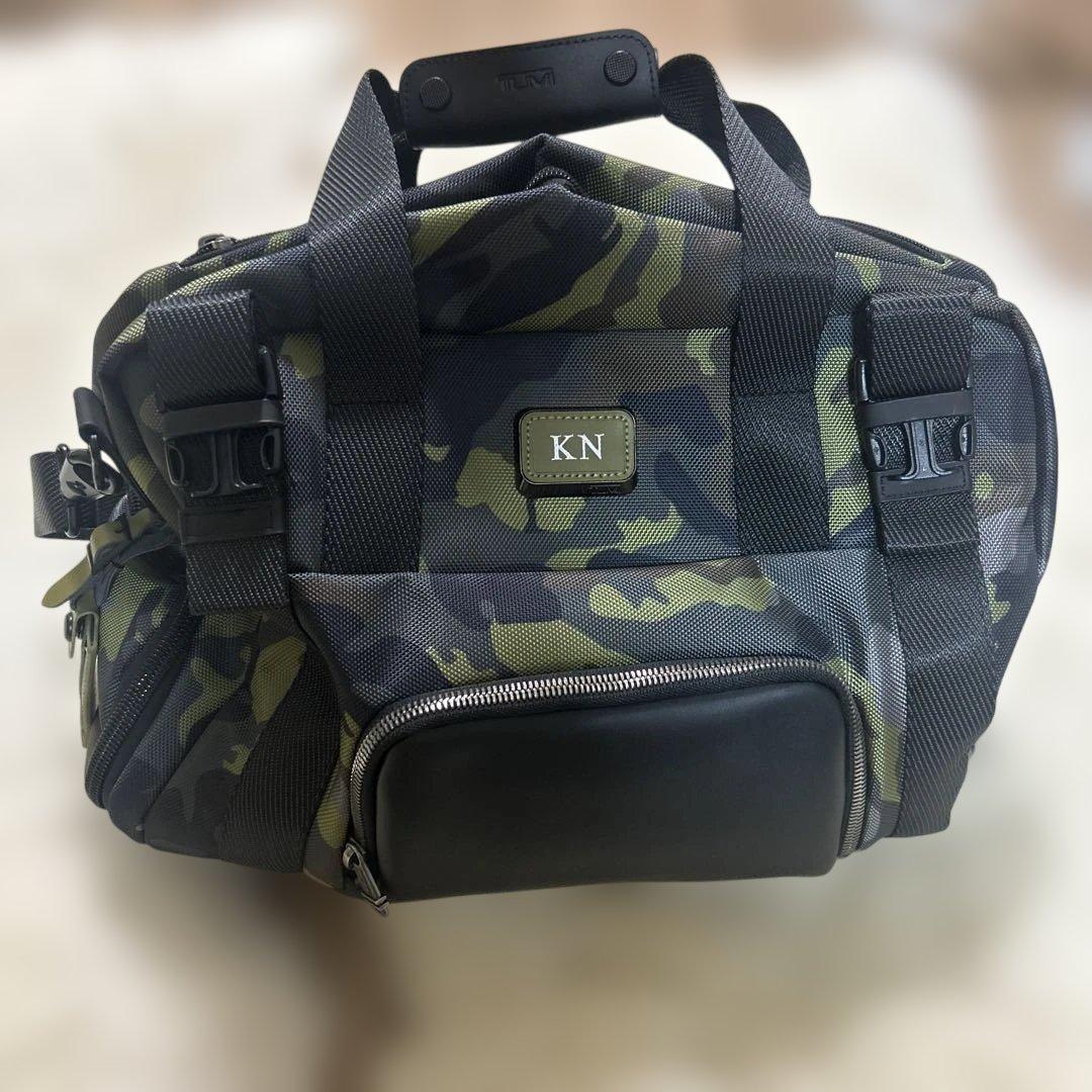 TUMI ダッフルバッグ buckley duffel 迷彩 イニシャルKN