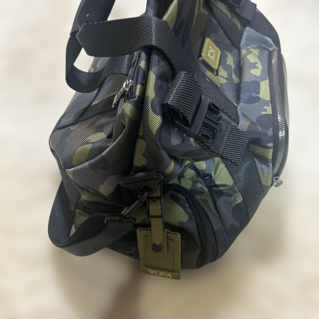 TUMI ダッフルバッグ buckley duffel 迷彩 イニシャルKN