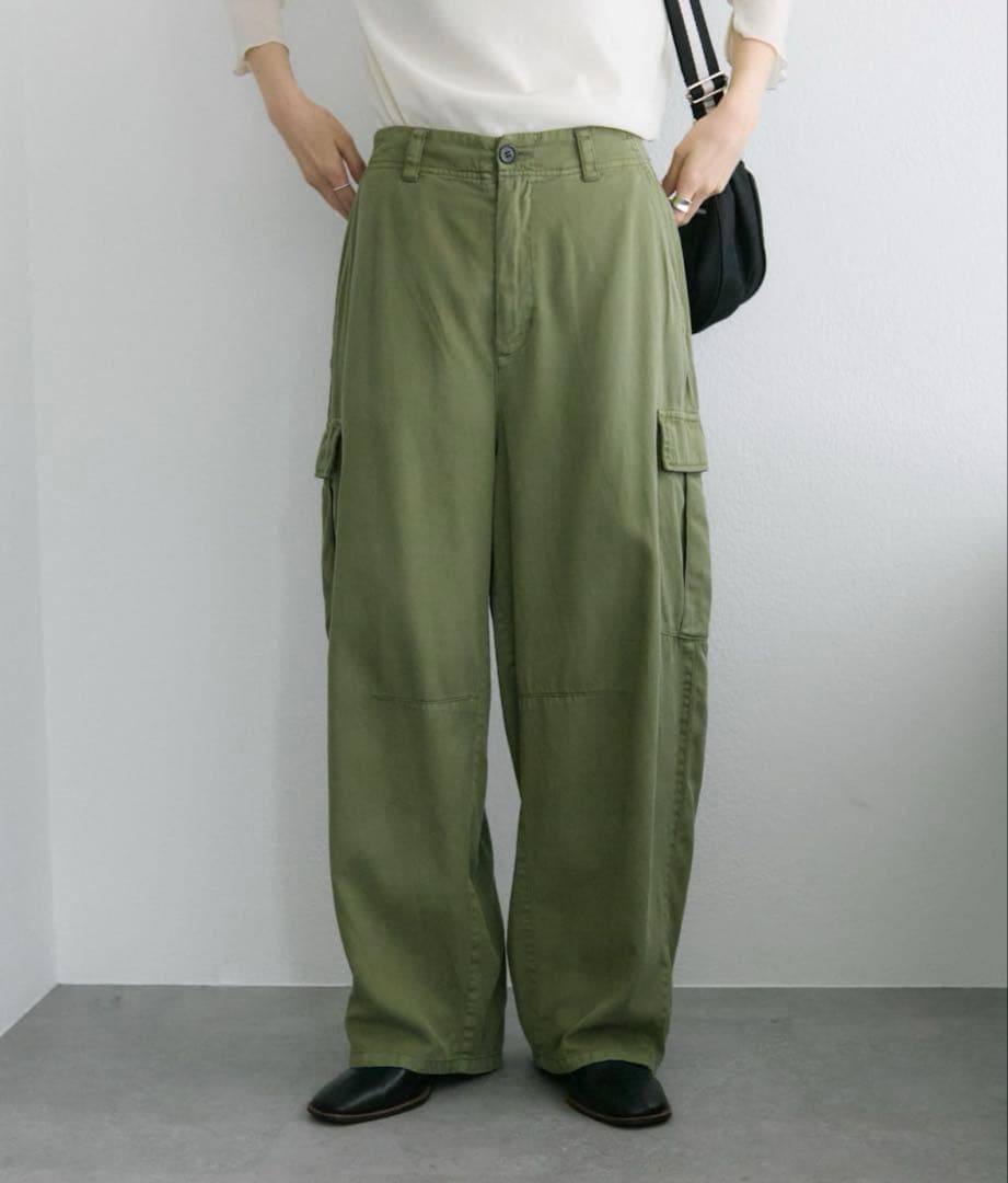 カーブシルエットカーゴパンツ