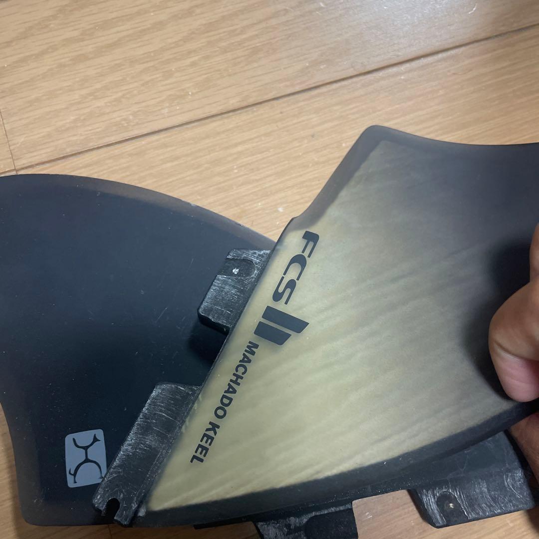 FCS2 MACHADO KEEL キールフィン 2枚セット