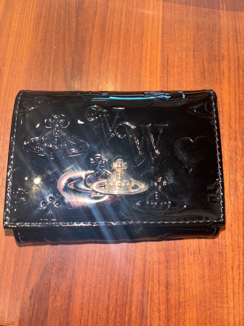 Vivienne Westwood エナメル財布　黒