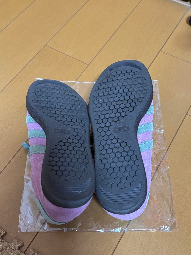 adidas tabacco ピンク グリーン スニーカー