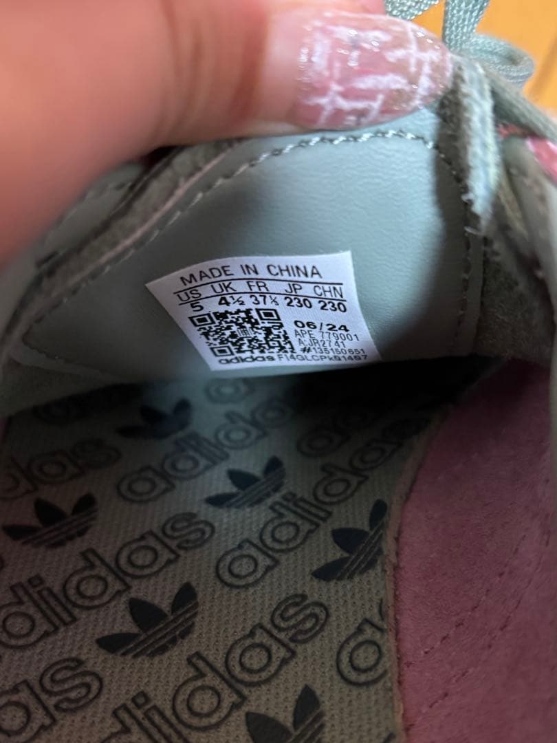 adidas tabacco ピンク グリーン スニーカー