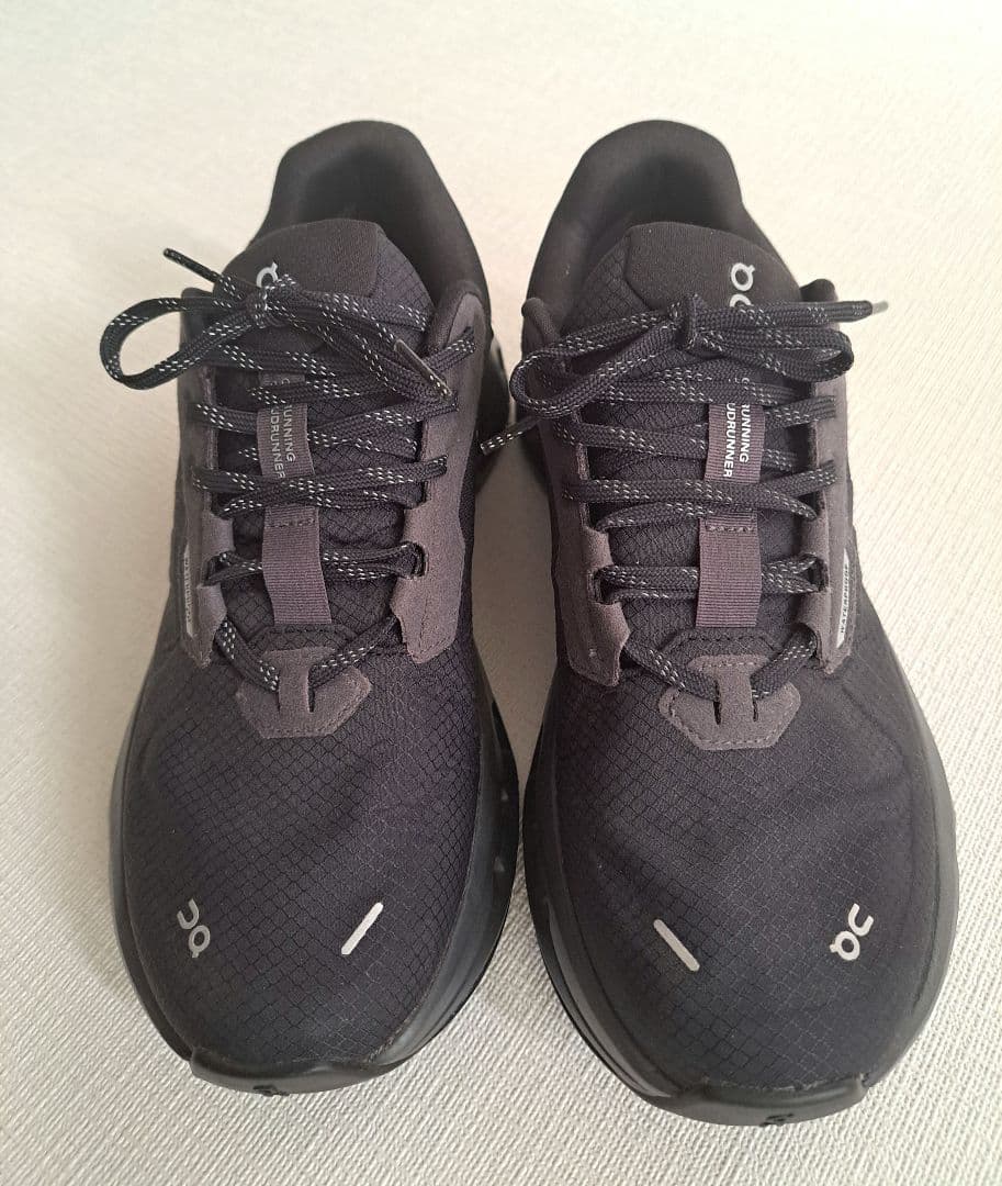 on 未使用クラウドランナー 2 ウォータープルーフ レディース24　黒　防水