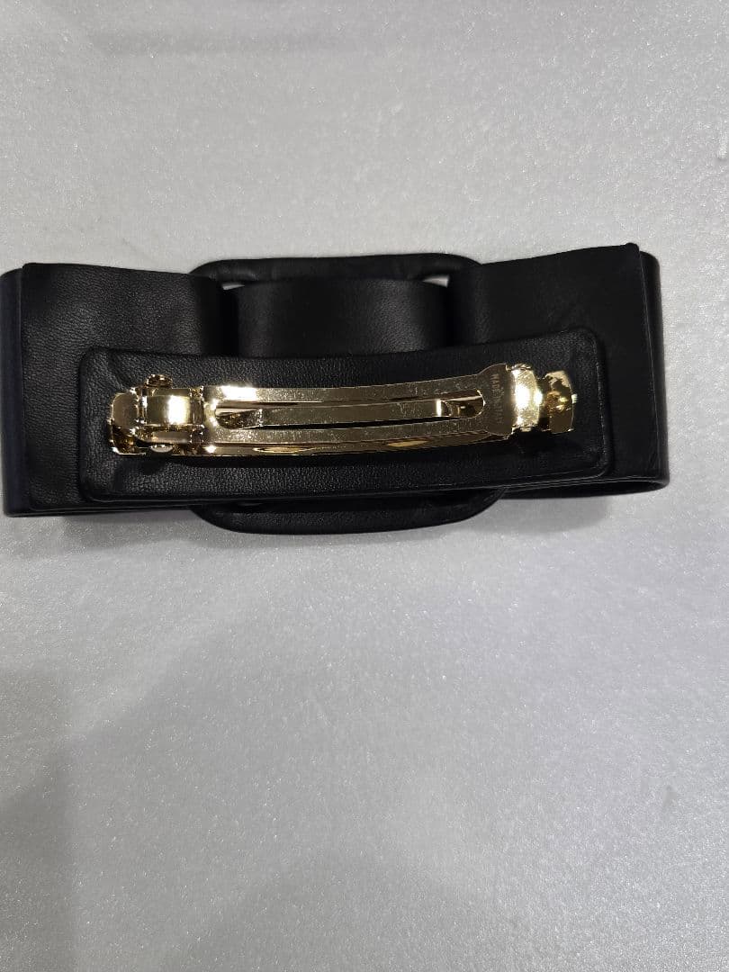 最終値下げ Ferragamo フェラガモ バレッタ ブラック 黒 MT107