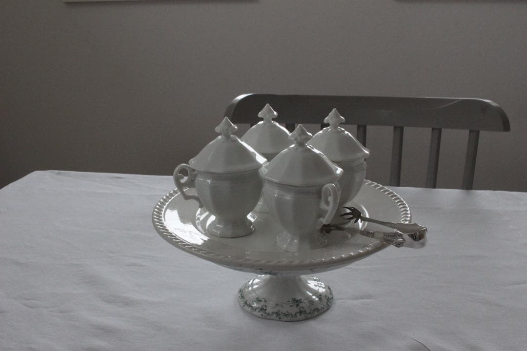 お花のクリームポット【ポ・ア・クレム】ポーセレン白磁器 /フランスアンティーク