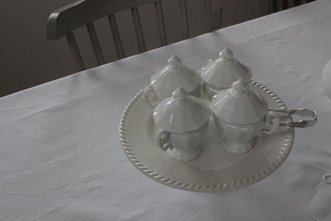 お花のクリームポット【ポ・ア・クレム】ポーセレン白磁器 /フランスアンティーク