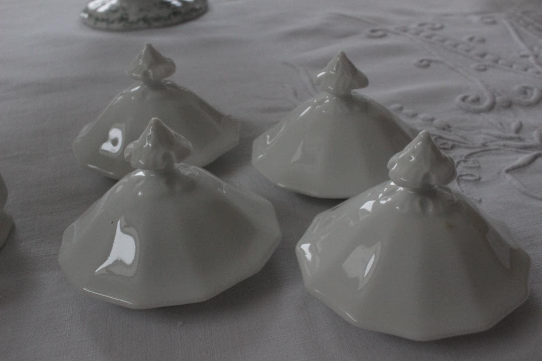 お花のクリームポット【ポ・ア・クレム】ポーセレン白磁器 /フランスアンティーク