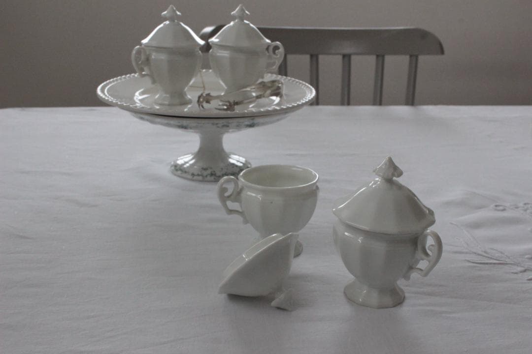 お花のクリームポット【ポ・ア・クレム】ポーセレン白磁器 /フランスアンティーク