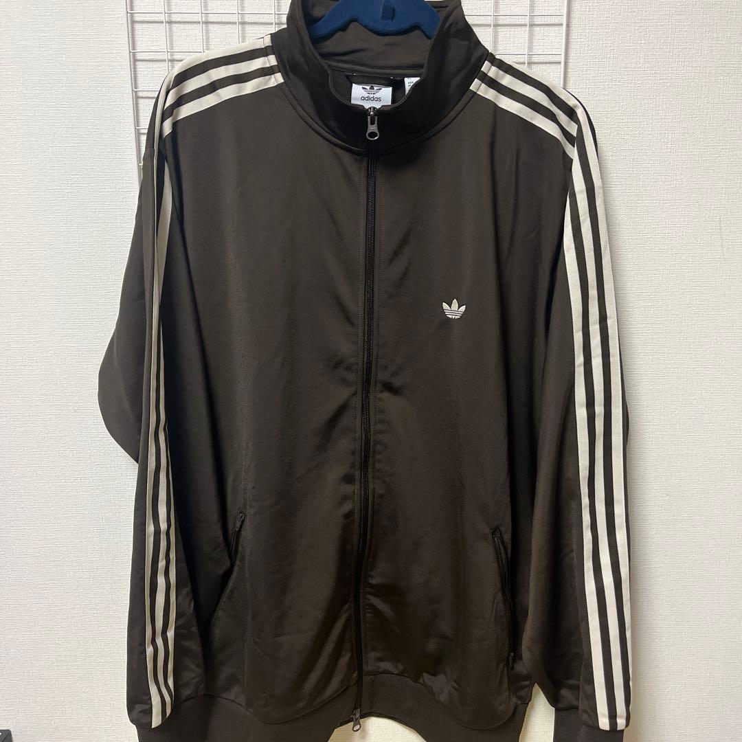adidasトラックジャケットLサイズ　ブラウン