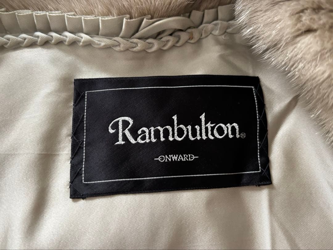 オンワード樫山　Rambulton サファイアミンク　8分コート　⚠︎注記あり