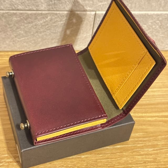 ミッレフォッリエ P25 oimo エムピウ m+