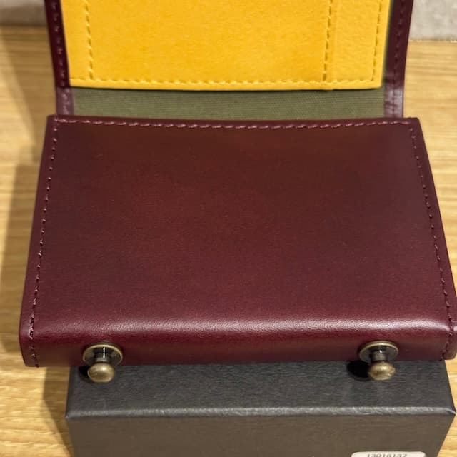 ミッレフォッリエ P25 oimo エムピウ m+