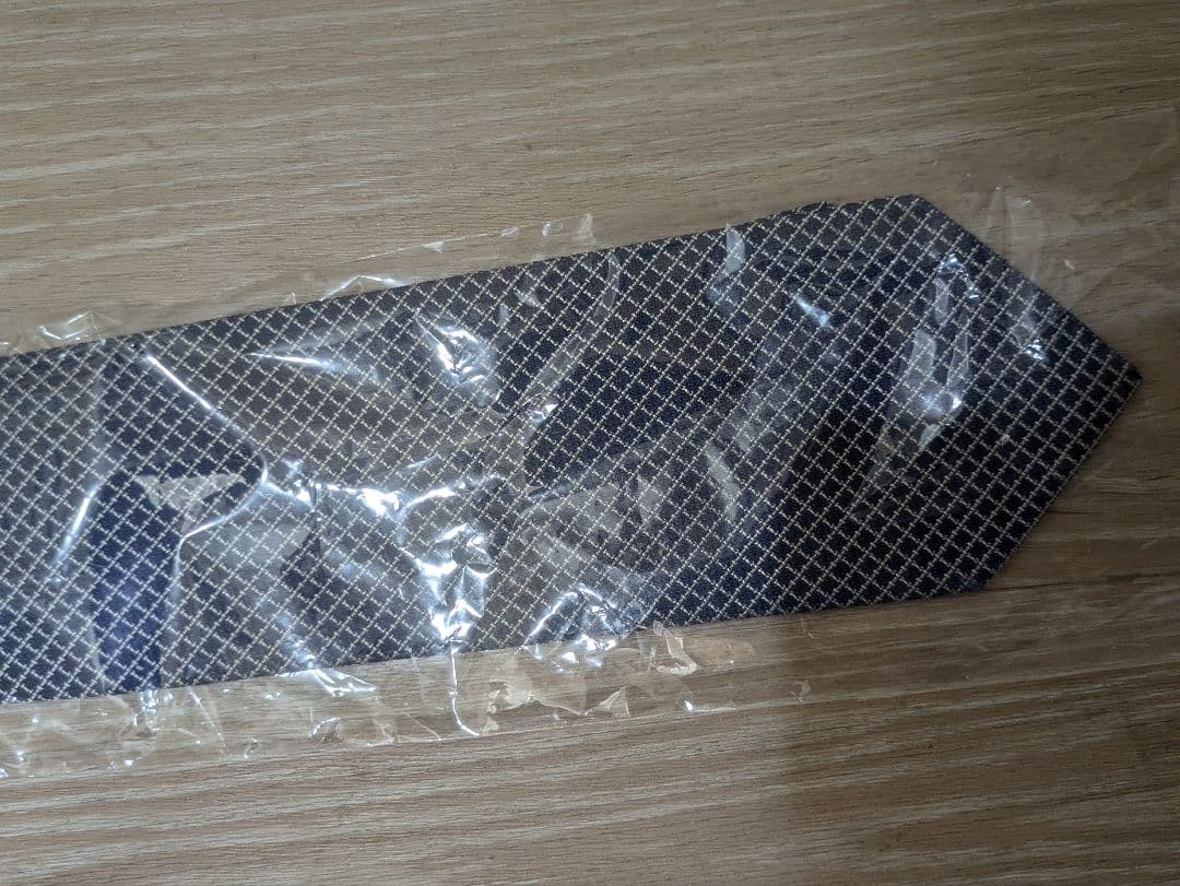 HERMES ネイビー　ホワイト　 格子柄 ネクタイ