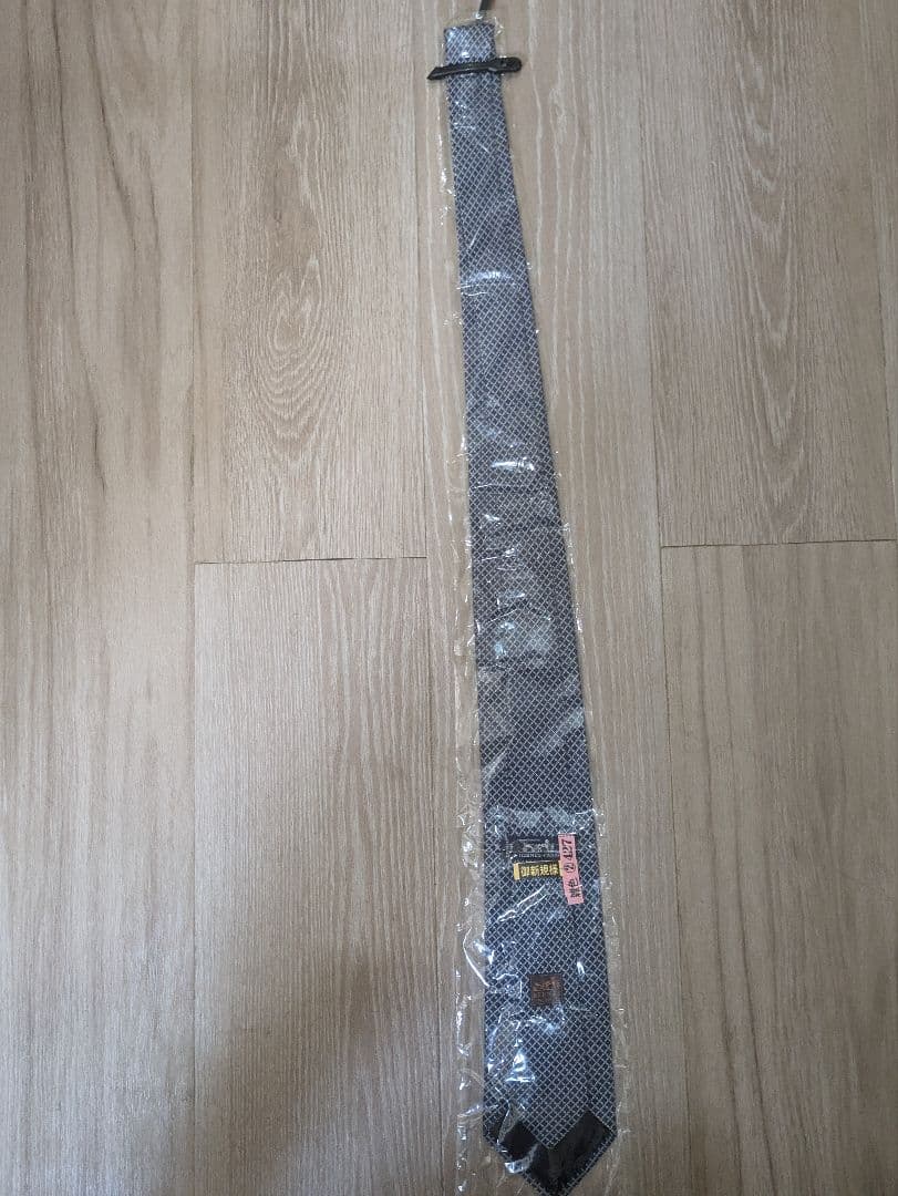HERMES ネイビー　ホワイト　 格子柄 ネクタイ