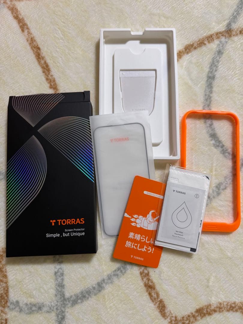 Apple iPhone 15 Pro ホワイトチタニウム MTUJ3J/A