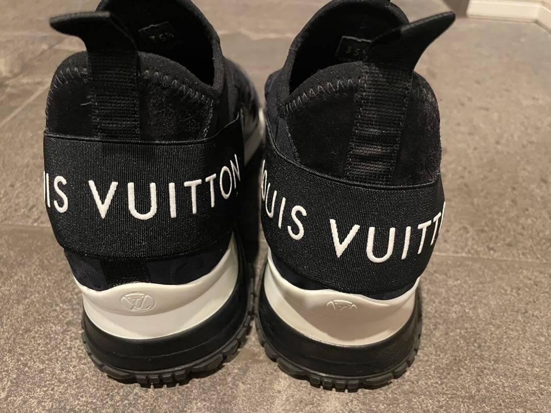 ルイヴィトン・ランアウェイ レザー LVモノグラム スニーカー(35.5)