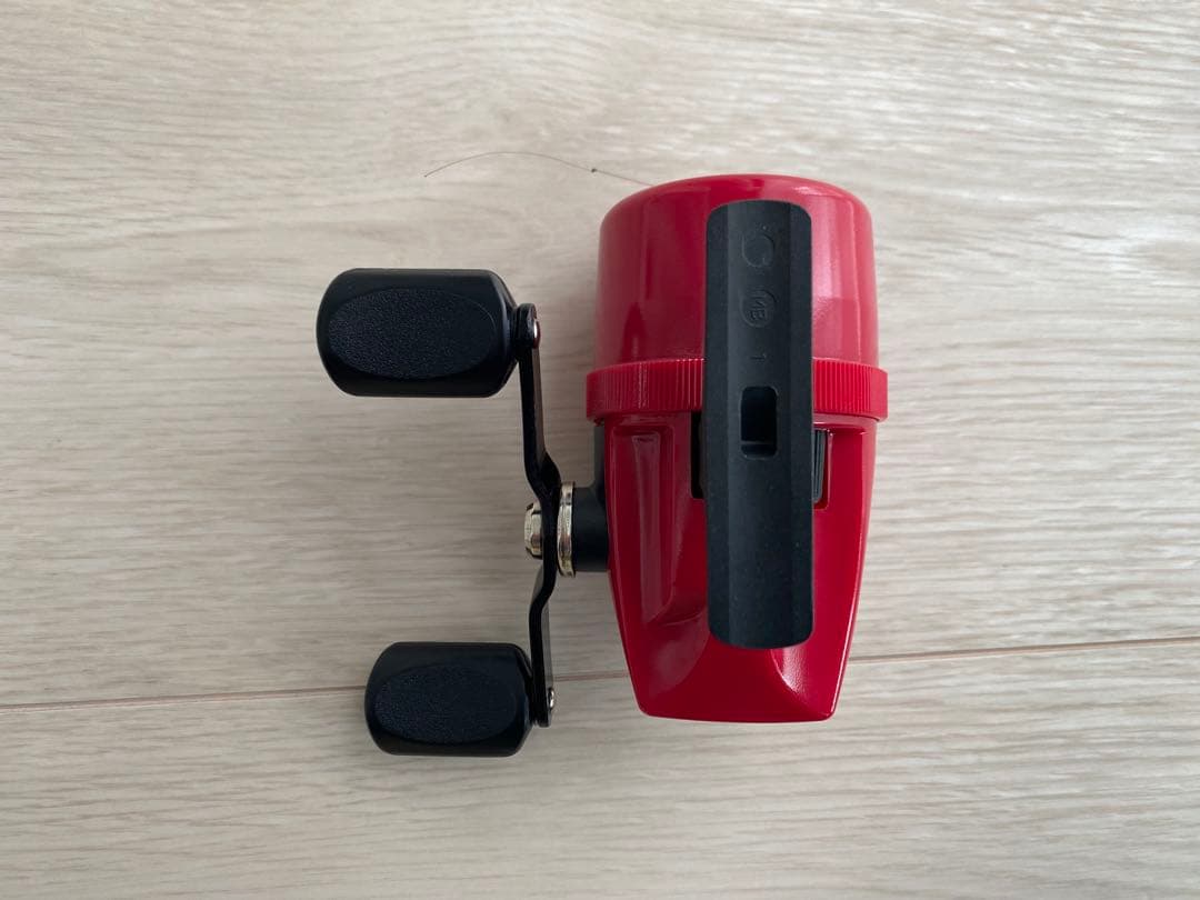 【五十鈴工業】ピッキーノ 釣りキチ三平/鮎川魚紳 ボディカラー：レッド