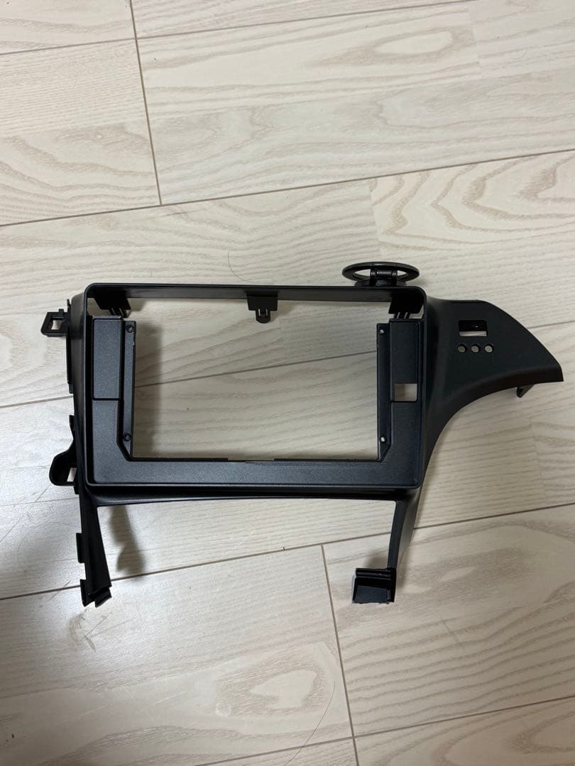 プリウス30 カーナビ6G 128G　10インチ